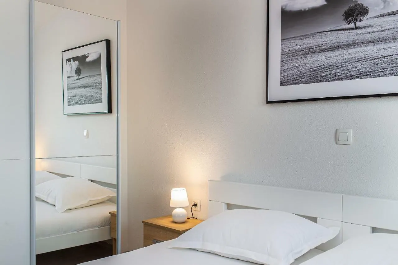Guest House Pelja Plano Holiday home