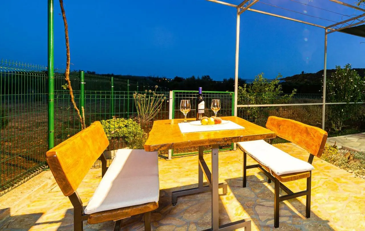 Guest House Pelja Plano 0*,  Croatia