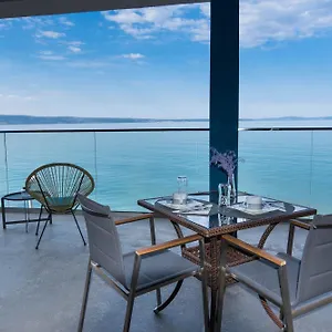 Beachfront Zanic Podstrana